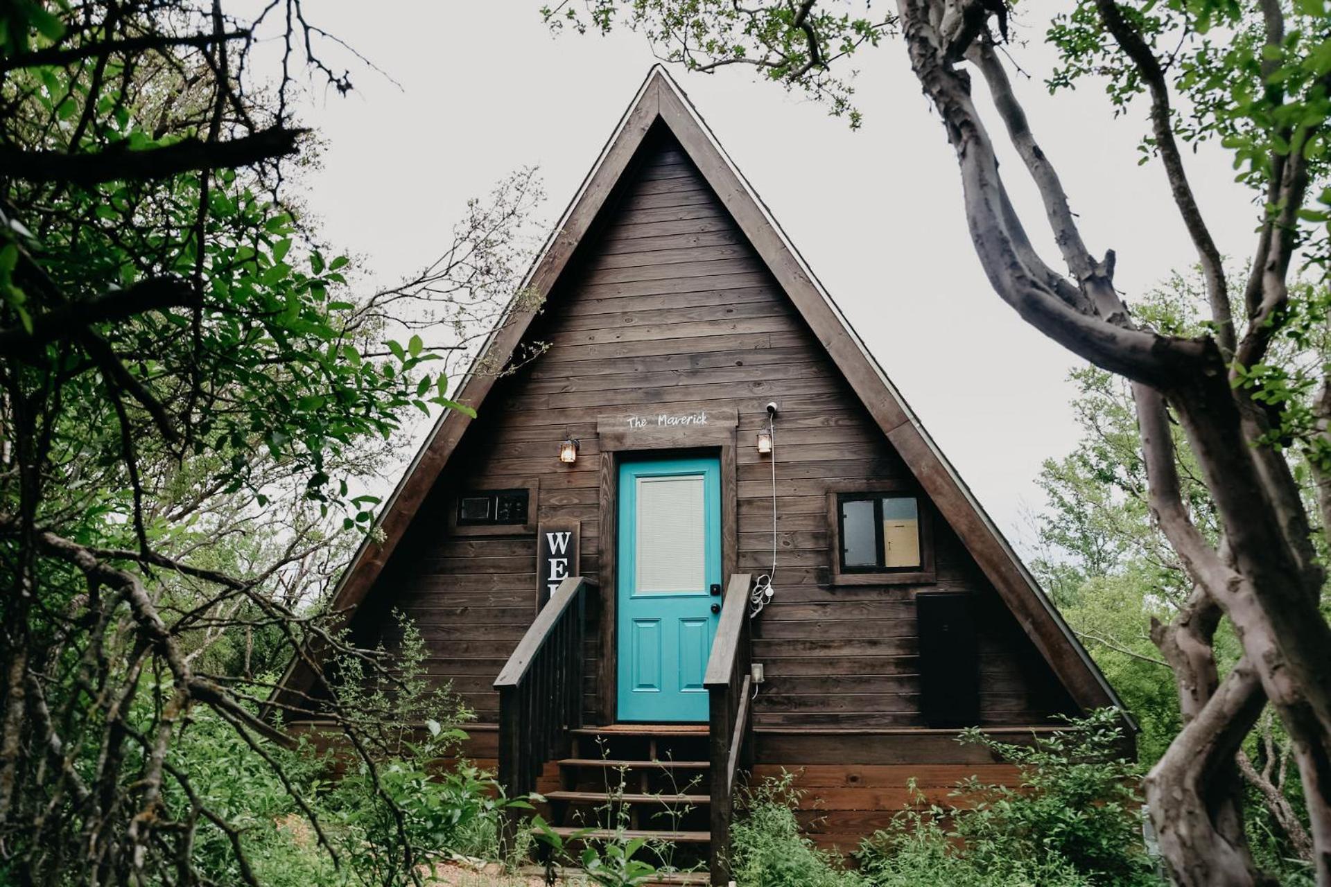 The Maverick: A-Frame W/ Hammock And Tree Top View 新布朗费尔斯 外观 照片